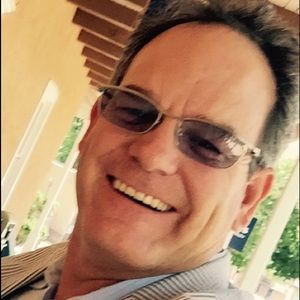 Meet your Posher, Bob